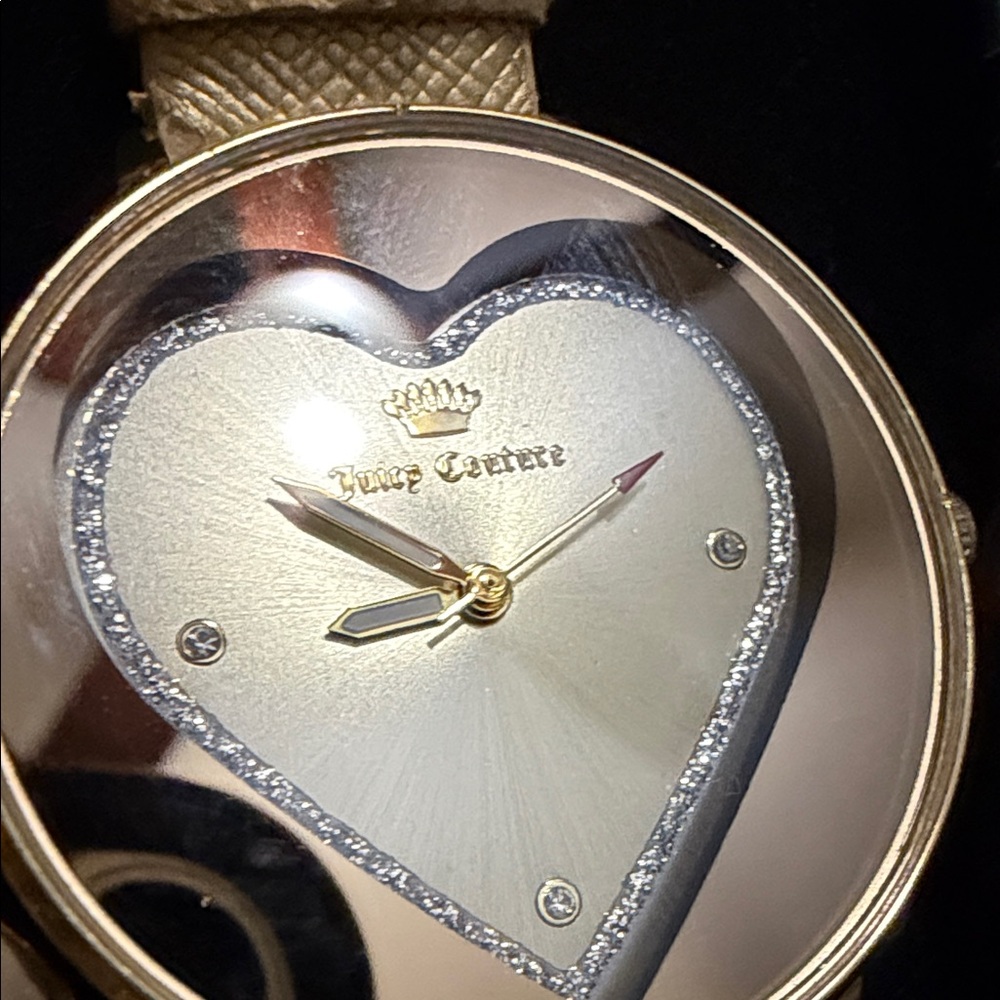 Watch Set - Picture 4 of 12